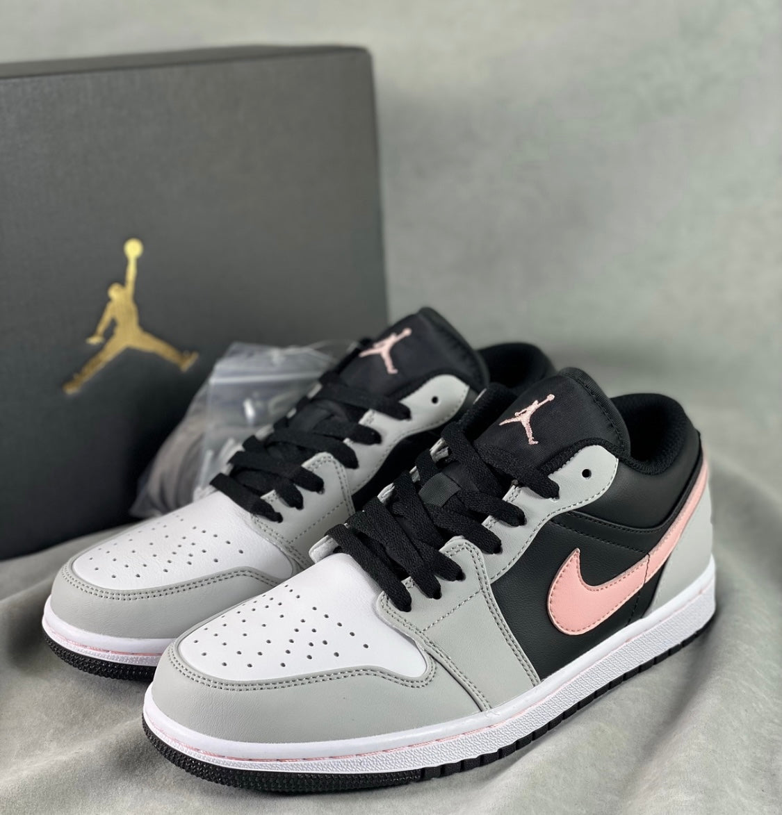 Grey  / Pink Low j1