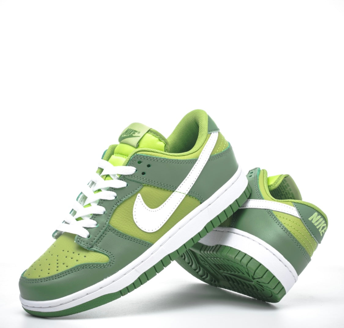 Green Low Dunks